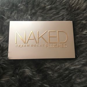 Urban Decay Naked Flushed Nooner, Like New